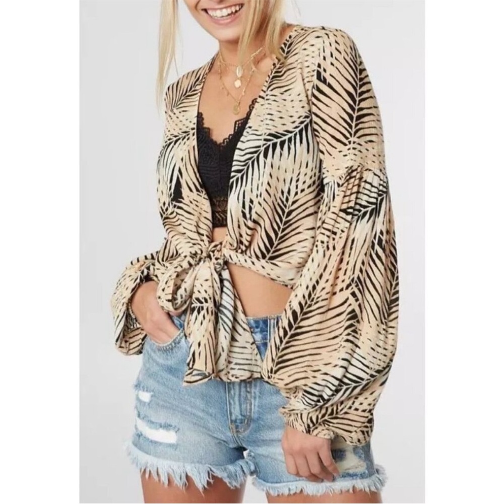 Billabong Light Wrap Top